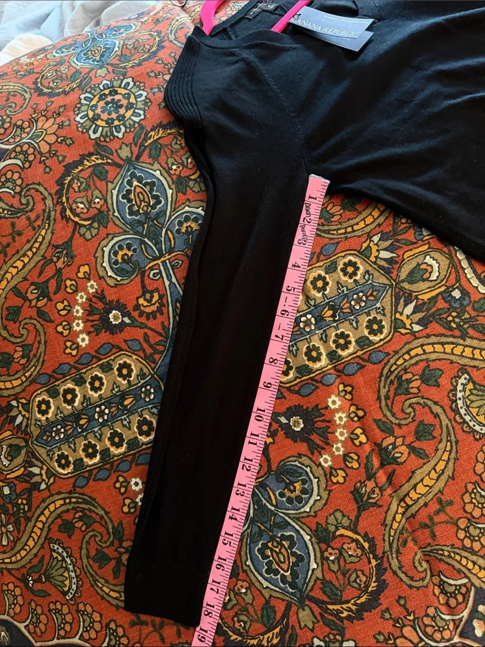 Banana Republic Black V-Neck Long Sleeve Sweater